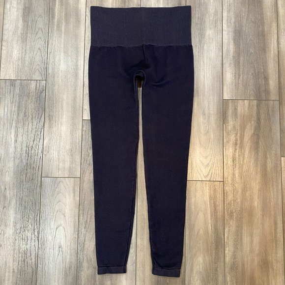 Assets By Spanx Leggings Women's M Blue Denim Look Cropped Shapewear - Picture 2 of 4